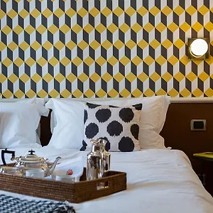 Guest house Zebra Naviglio, Milan